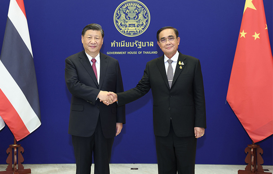 习近平同泰国总理巴育举行会谈